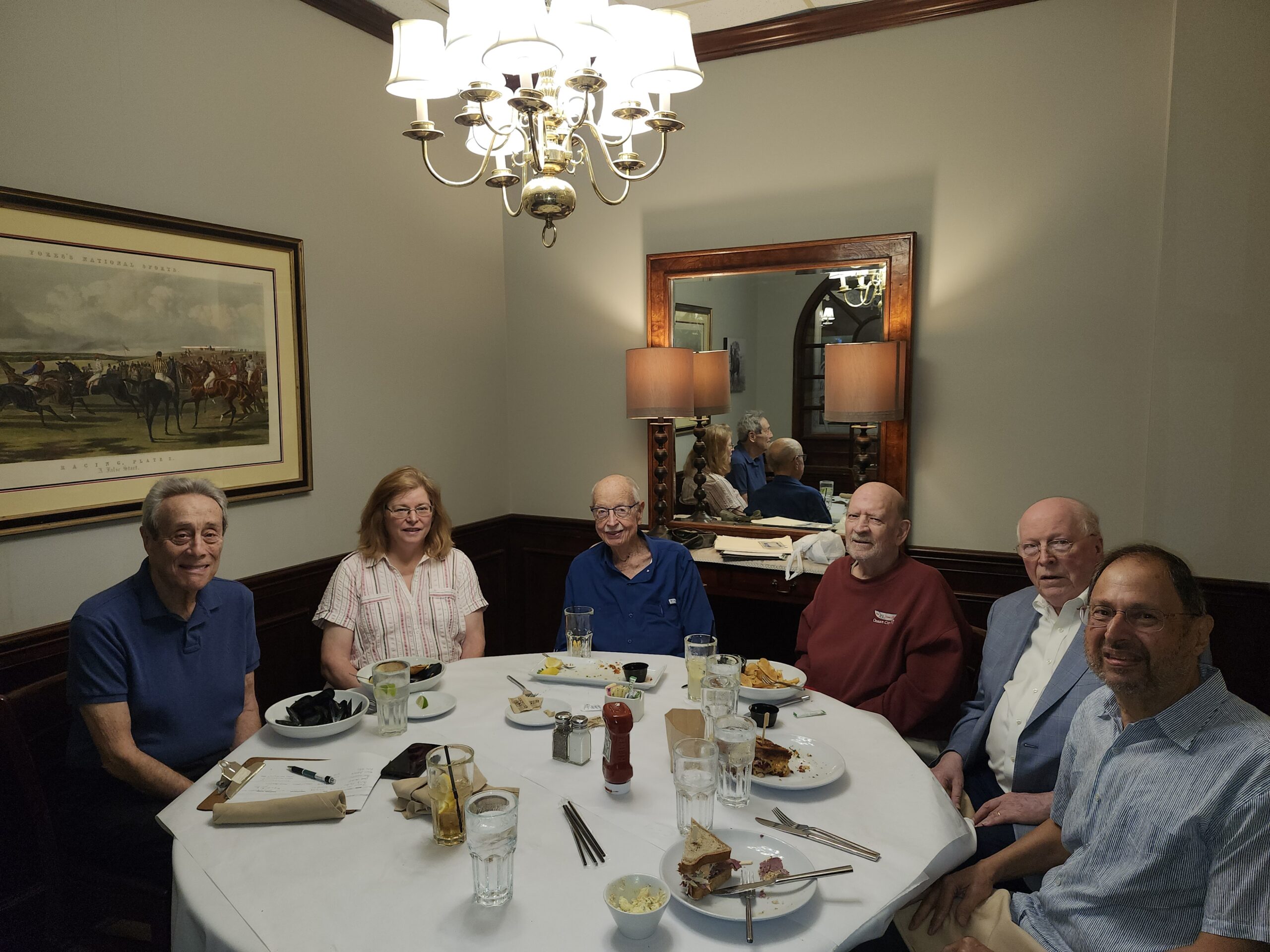 Wharton Emeritus Society Alumni at a lunch in DC